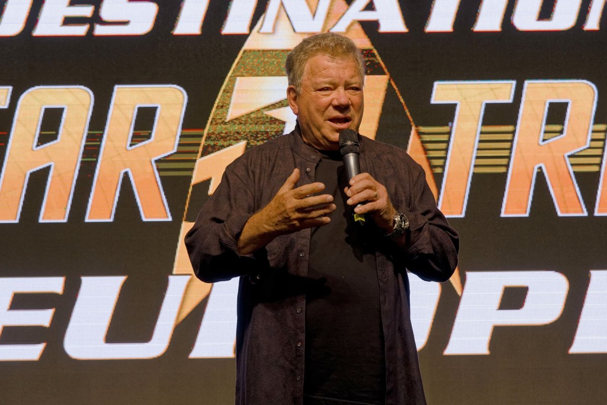 William Shatner on-stage at Destination Star Trek Convention