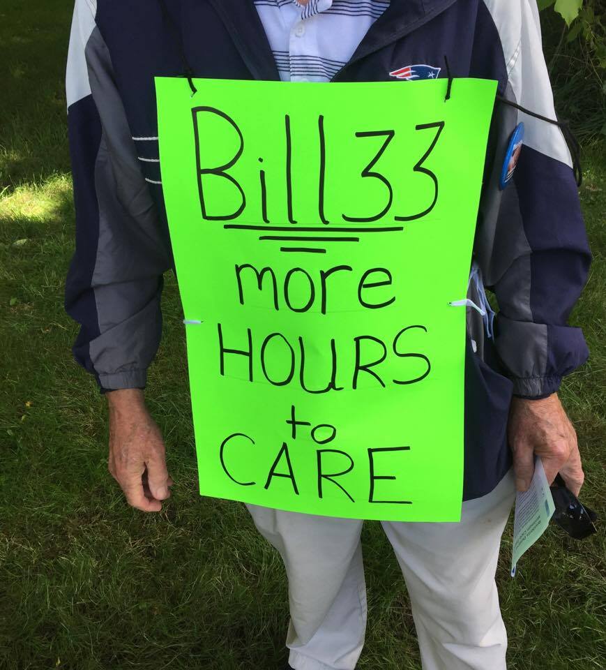 Nurses, personal support workers and family of those in long term care rally for Bill 33.