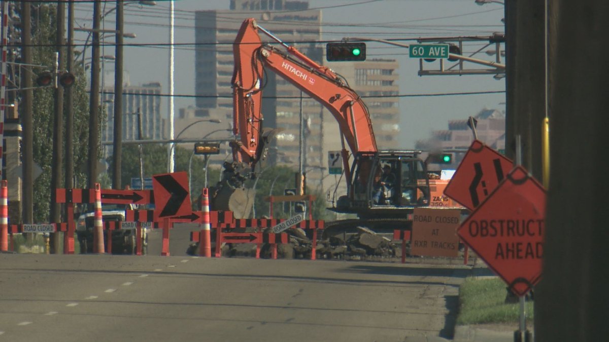 A portion of 99th street is closed to traffic this weekend, between 60 and 62 Avenue.