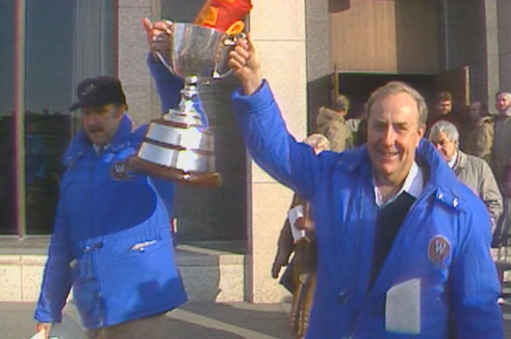 Cal Murphy with the Grey Cup.