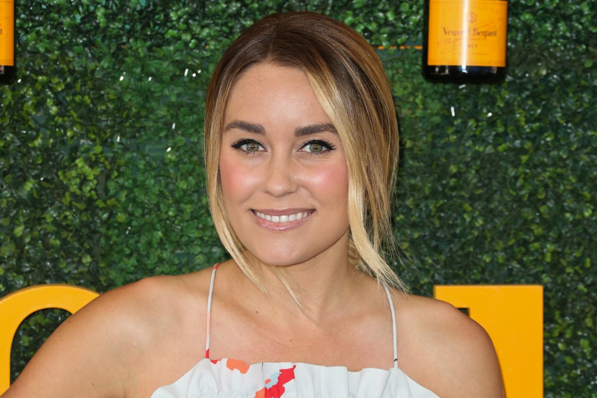 Lauren Conrad and friends leave Crown Bar after a night of