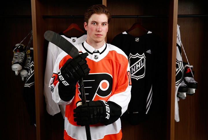 Former member of the Philadelphia Flyers and the Carolina Hurricanes  News Photo - Getty Images