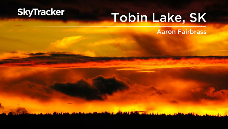 More stunning sets are expected this weekend like this one taken at Tobin Lake, Sask.
