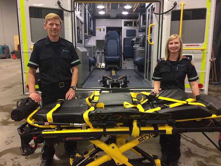 Alberta power stretchers and load system
