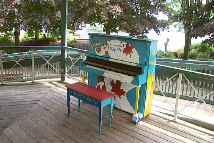 Public piano lasts barely 2 months after vandals strike - image