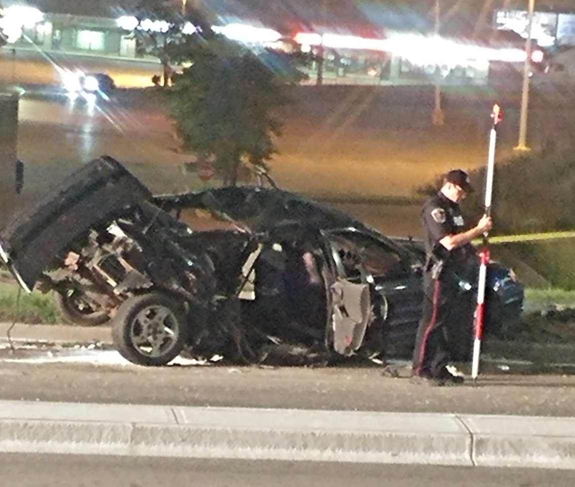 A single-vehicle crash at Oxford Street and Wonderland Road in London, Ont. on July 13, 2017.