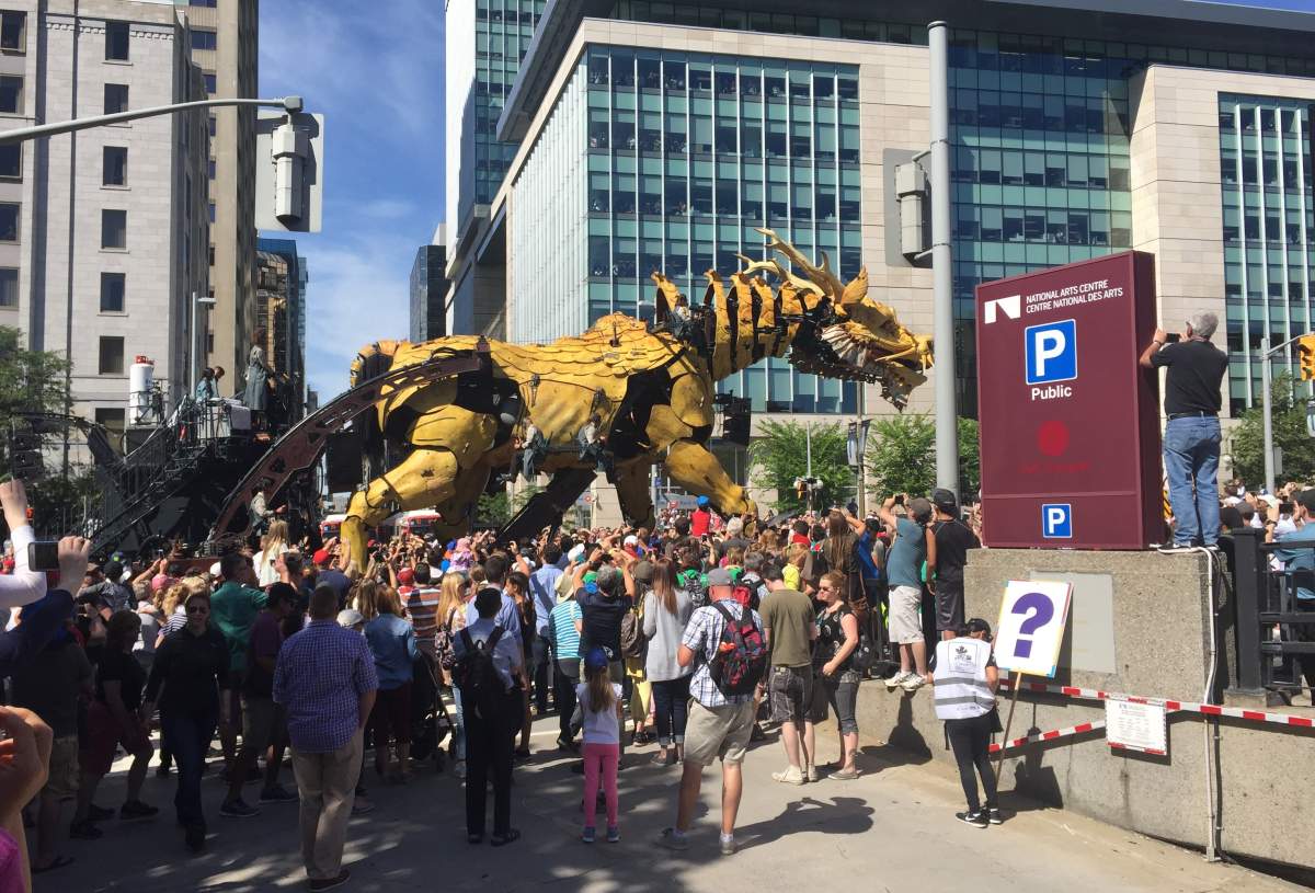 Long Ma makes his way through downtown Ottawa on Friday, July 28, 2017.