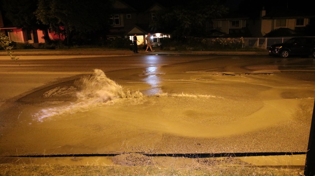 Homes evacuated after water main burst in East Vancouver BC