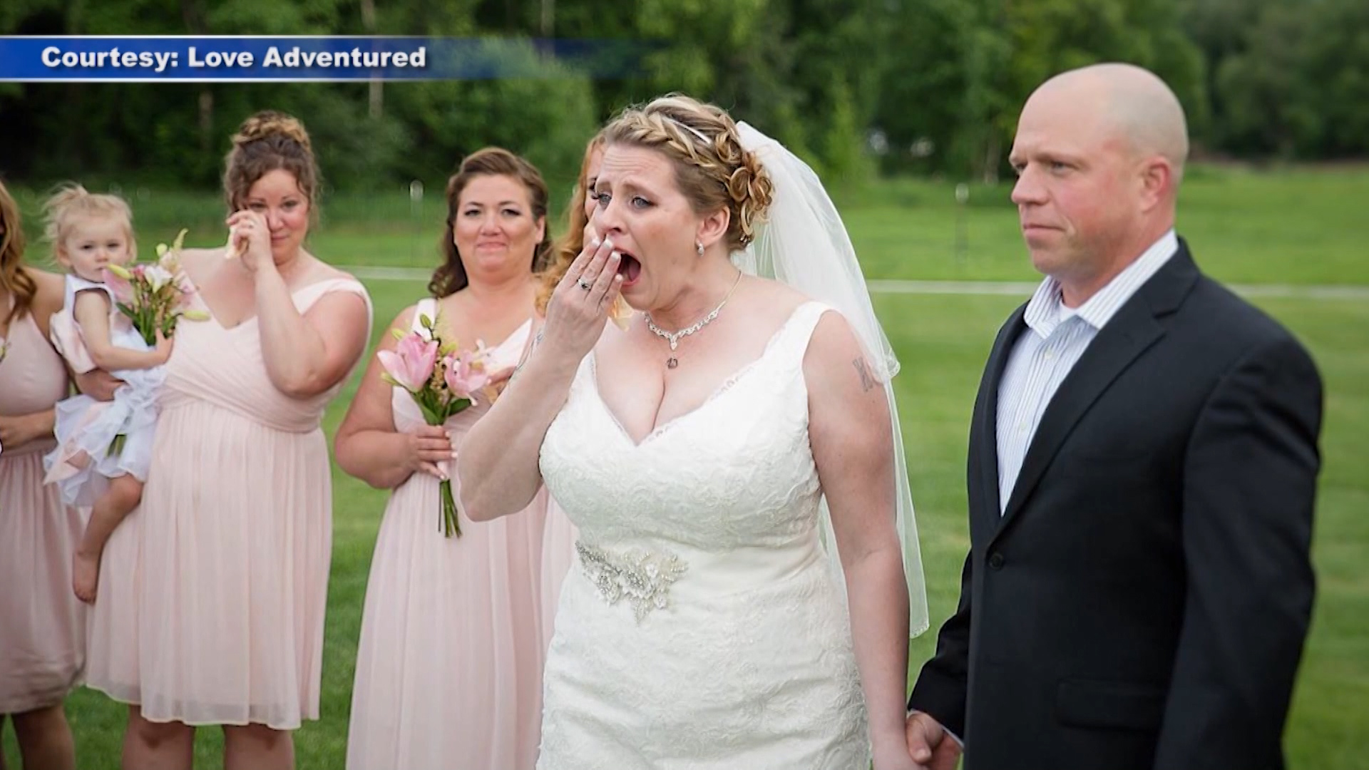 Mom Refuses to Let Size 14 Daughter Borrow Her Size 4 Wedding