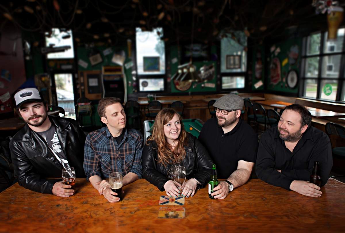 Derina Harvey Band - image