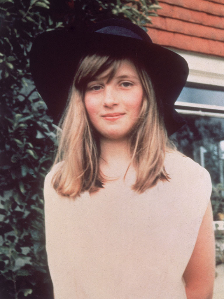 Princess Diana: A style icon through the ages - image