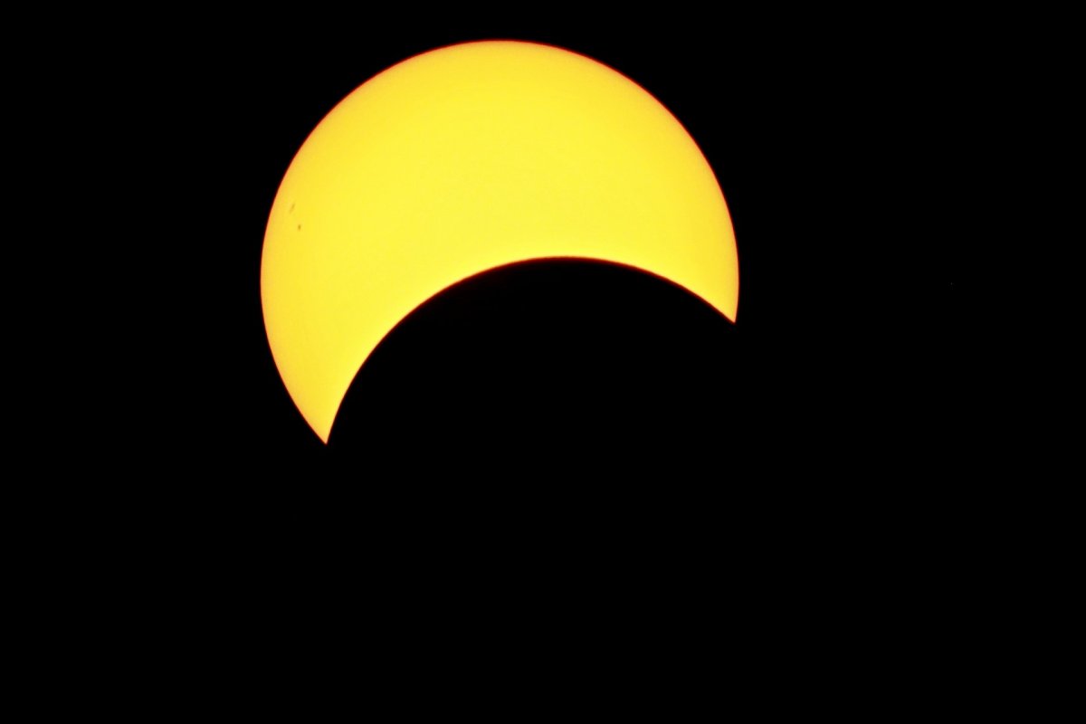 Views of the eclipse from Grand-Pré, Nova Scotia | Globalnews.ca