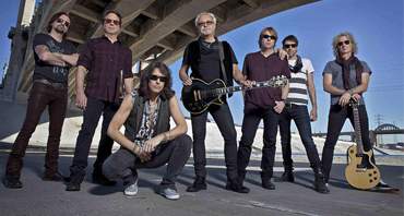 Foreigner - image