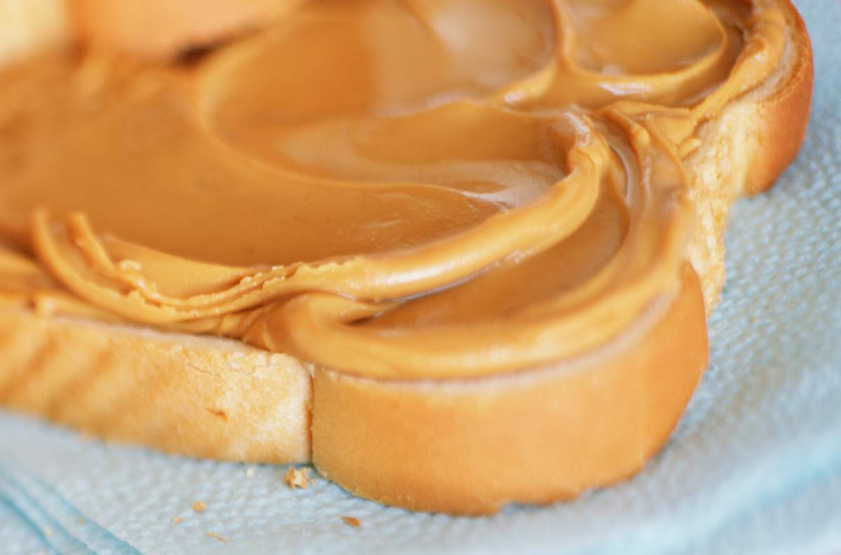 BUSINESS REPORT: Loblaw admits to bread price-fixing for 14 years - image