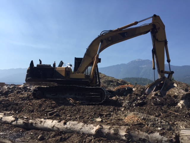 Revelstoke fire department quickly douses equipment fire - image
