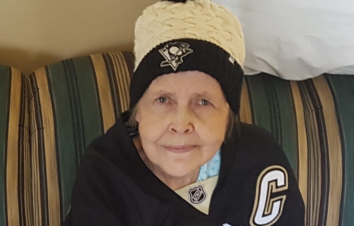 Elizabeth-Anne Rozell is seen kitted out in her Pittsburgh Penguins gear.