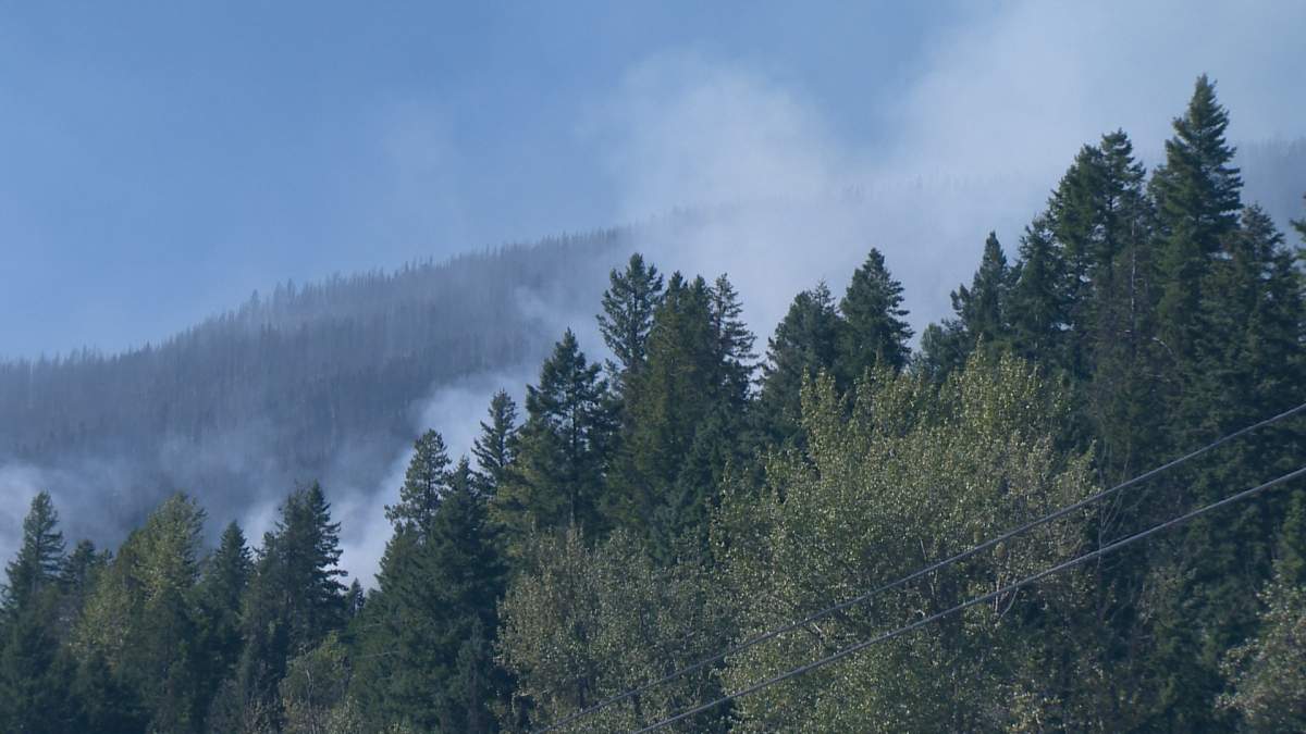 Hwy 33 reopens to alternating piloted traffic - image