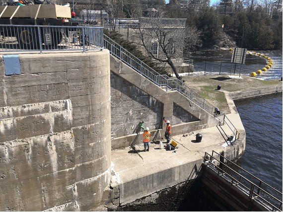 Crowe Bay Lock 14 on the Trent-Severn Waterway.