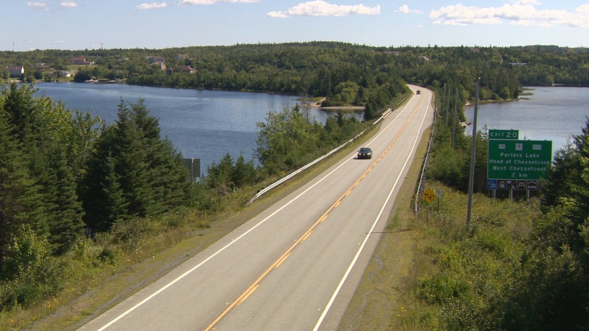 A man has died following a fatal boating incident at Porters Lake. 
