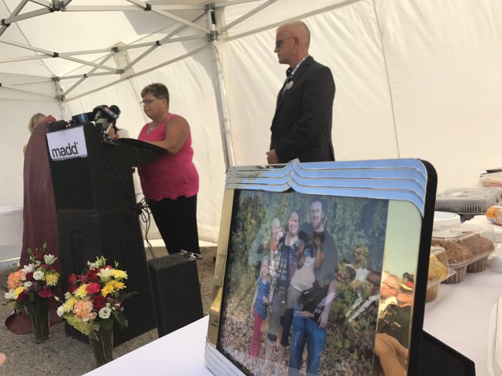 Saskatchewan’s first roadside memorial signs honour Van de Vorst family - image