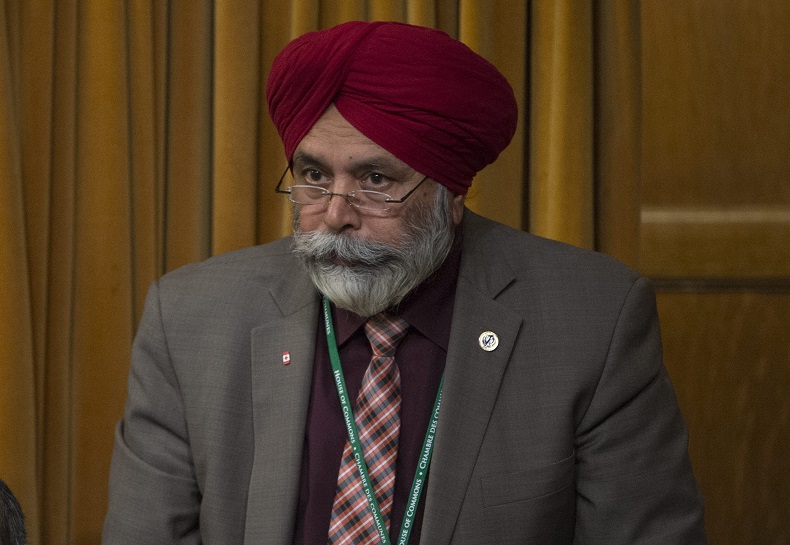 Liberal MP Darshan Singh Kang rises in the House of Commons Monday April 18, 2016 in Ottawa. THE CANADIAN PRESS IMAGES/Adrian Wyld.