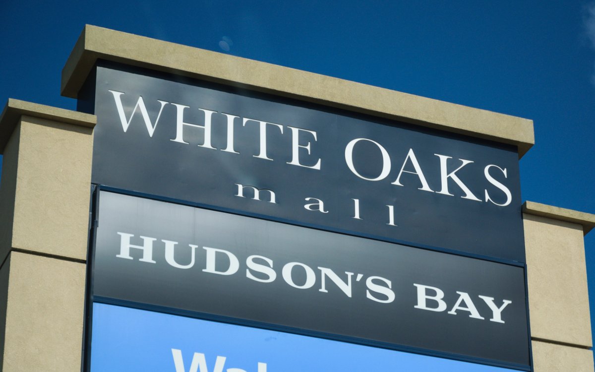 White Oaks Mall 2017