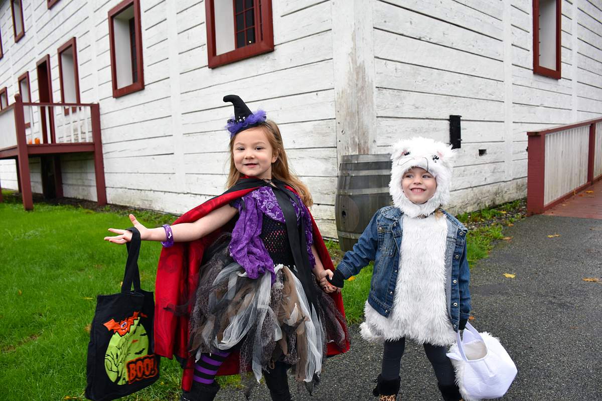 Kids’ Fort Langley Halloween - image