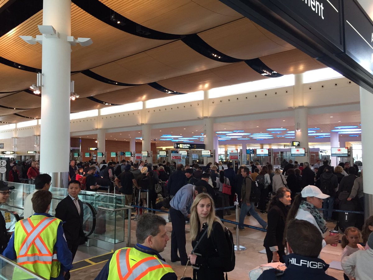 Lines at the Winnipeg airport after hour long evacuation.