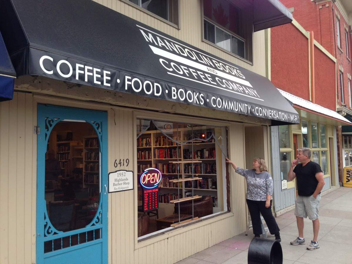 A number of businesses in Highlands had their windows smashed out overnight, Friday, Sept. 8, 2017. 