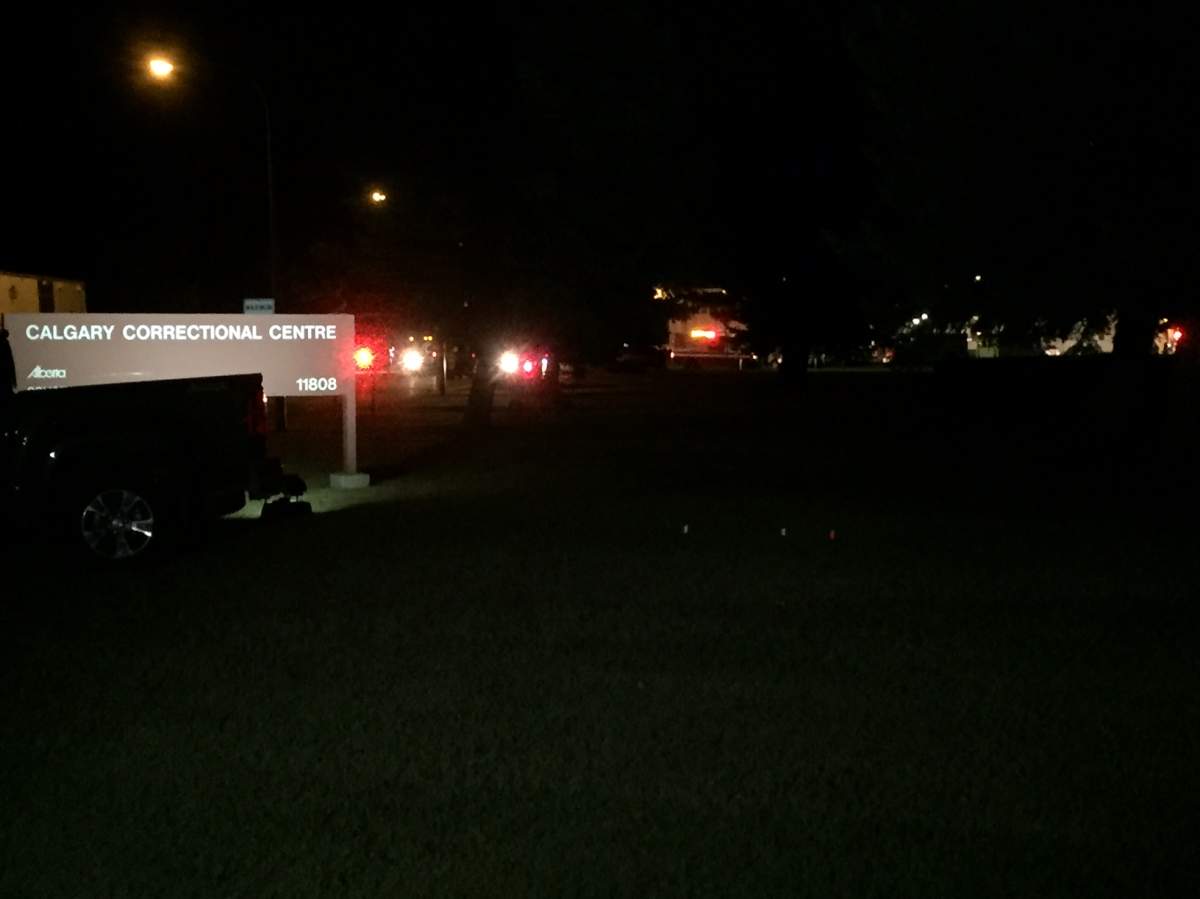 1 inmate, 4 staff sent to hospital after incident at Calgary Correctional Centre: EMS - image
