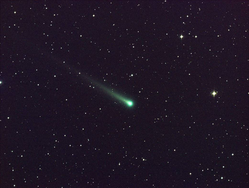The comet ISON passing through the Virgo constellation.
