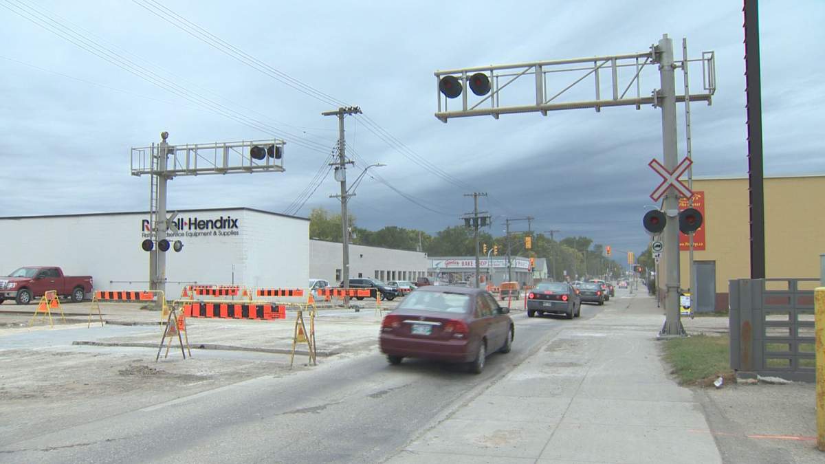 The stretch of Ellice Avenue between Erin Street and Wall Street will be shut down completely from 6 p.m. Monday, Sept. 25 to 6 a.m. Wednesday, Sept.27. 