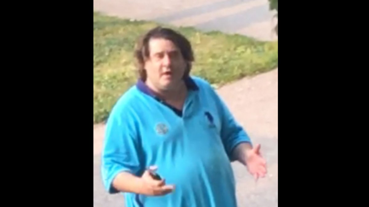 Toronto Police are asking for the public's assistance in identifying a man who allegedly exposed himself.