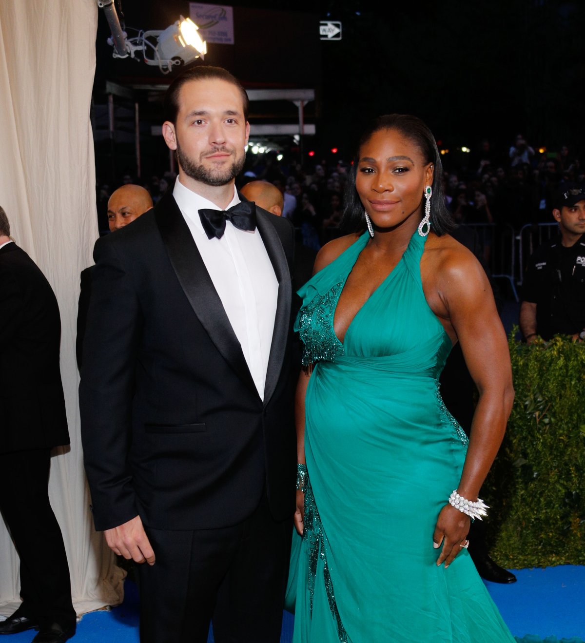 NEW YORK, NY - MAY 01:  Alexis Ohanian and Serena Williams at 'Rei Kawakubo/Comme des Garçons:Art of the In-Between' Costume Institute Gala at Metropolitan Museum of Art on May 1, 2017 in New York City.