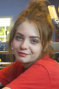 Surrey police looking for missing teen - image