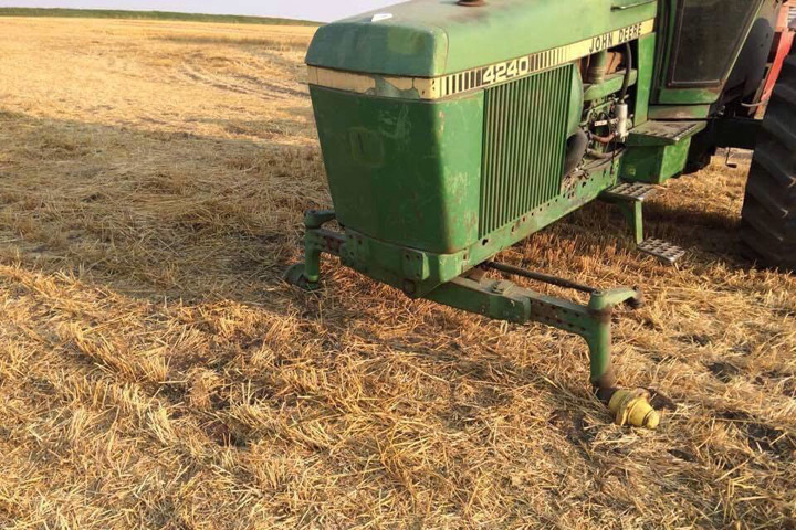 A Saskatchewan farm family believe they were targeted after thieves stolen the front tires from a tractor, delaying their harvest.