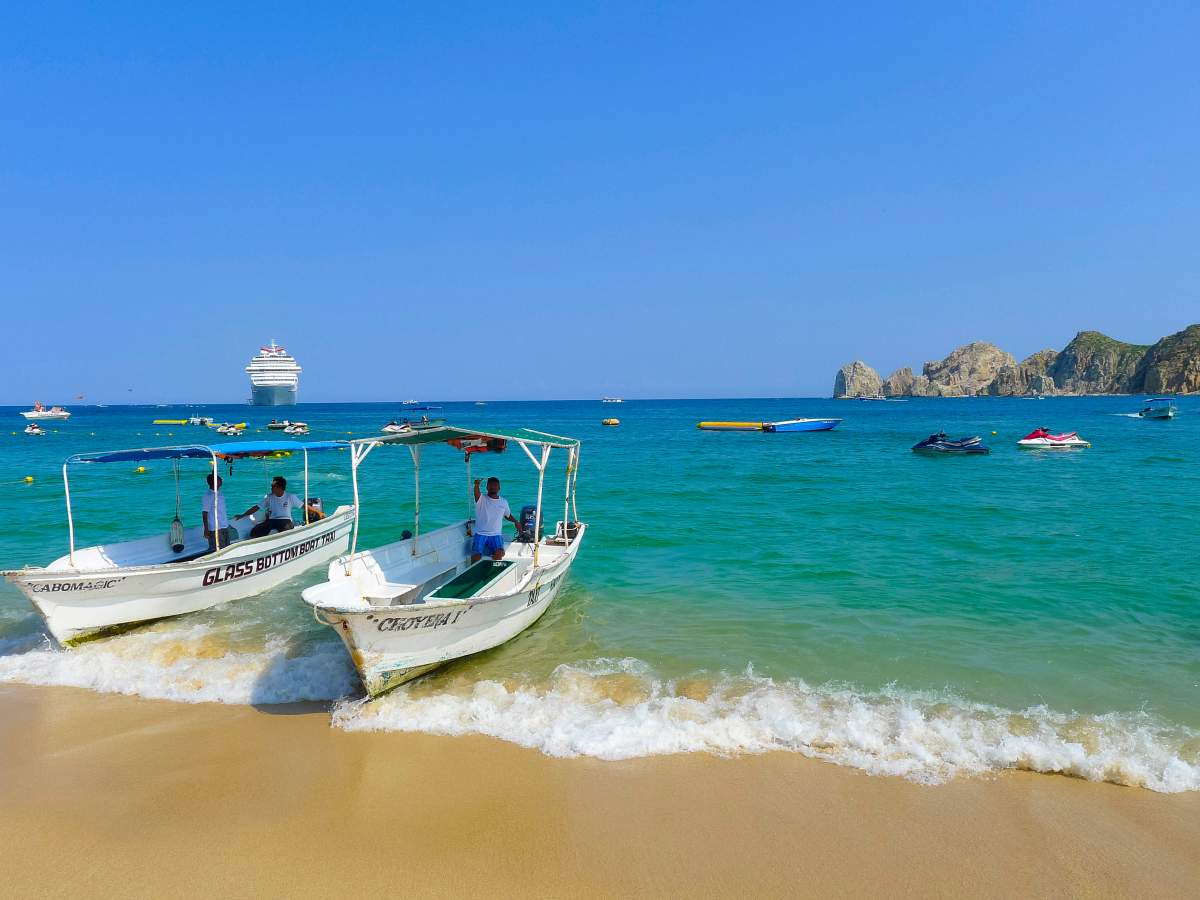 Travel Tuesday: How to choose a frequent flyer program - image