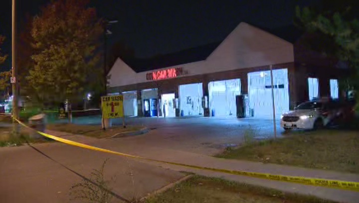 Male teen taken to hospital after stabbing in east-end Toronto ...