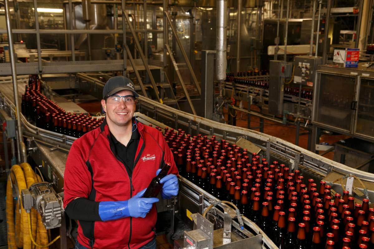 Brews, bucks, and birthday cake: Labatt celebrates 170 years with $460 million investment - image