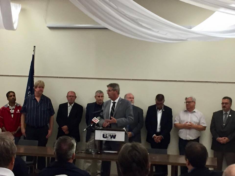 NDP MP Scott Duvall, a defender of worker's rights, has announced he will not seek re-election in the next federal election.