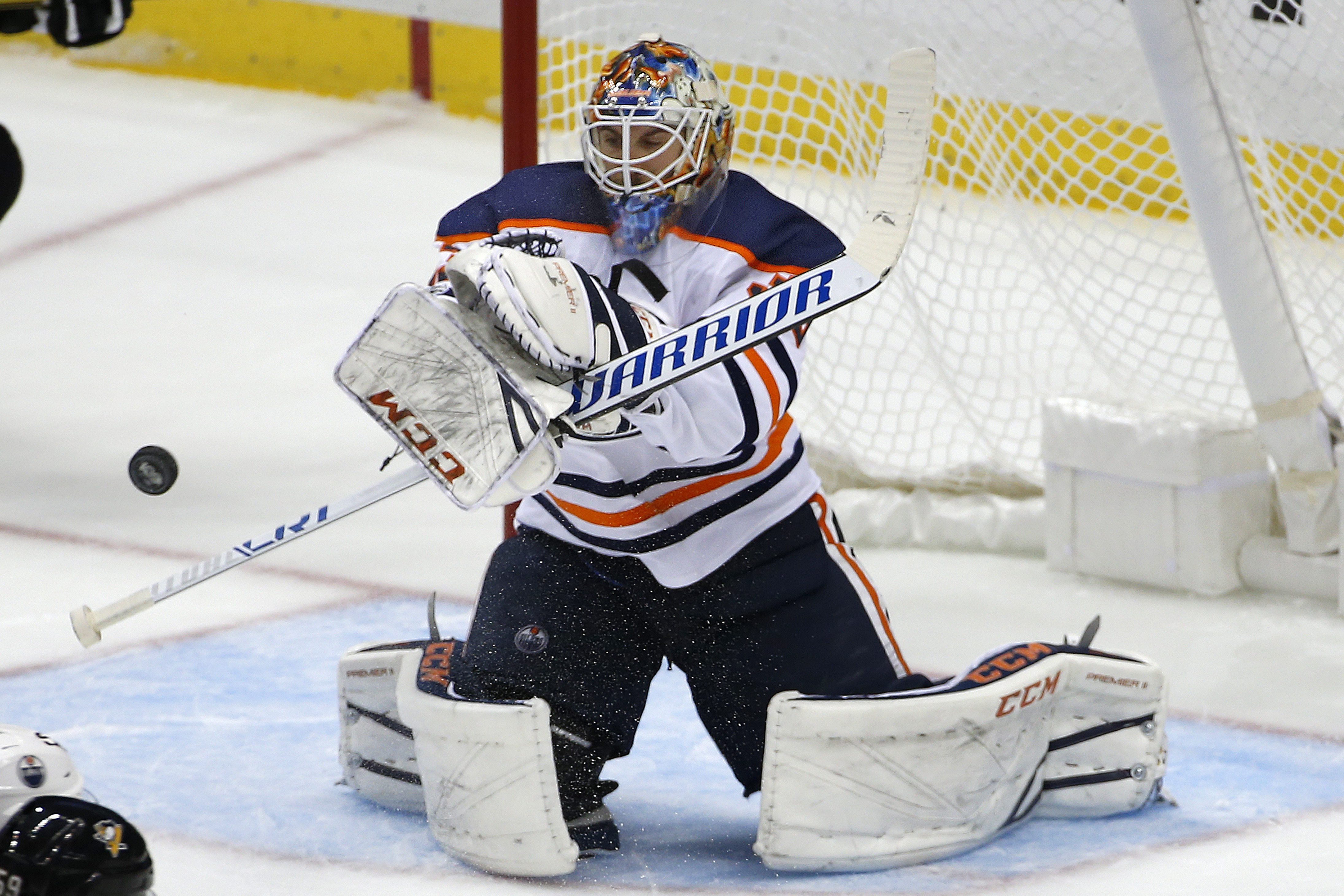 Edmonton Oilers on X: ICYMI, #Oilers goalie Cam Talbot tested out