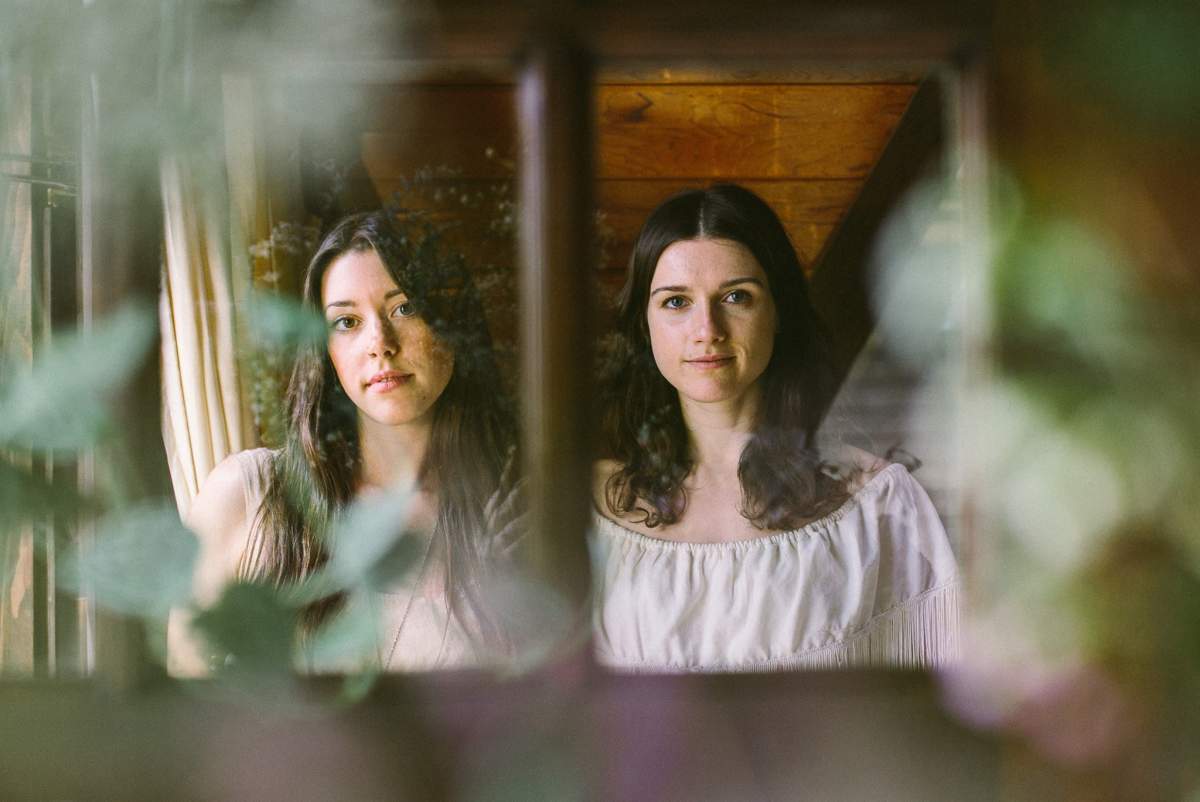 Rogue Folk Club: Twin Bandit with Oliver Swain - image