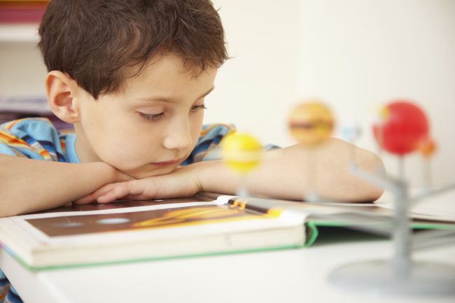 Children who struggle with reading should be screened for hearing problems: study - image