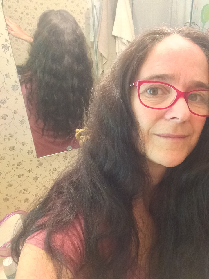 Stories of giving: Why women and girls are donating their hair to Canadian Cancer Society Wig Bank - image