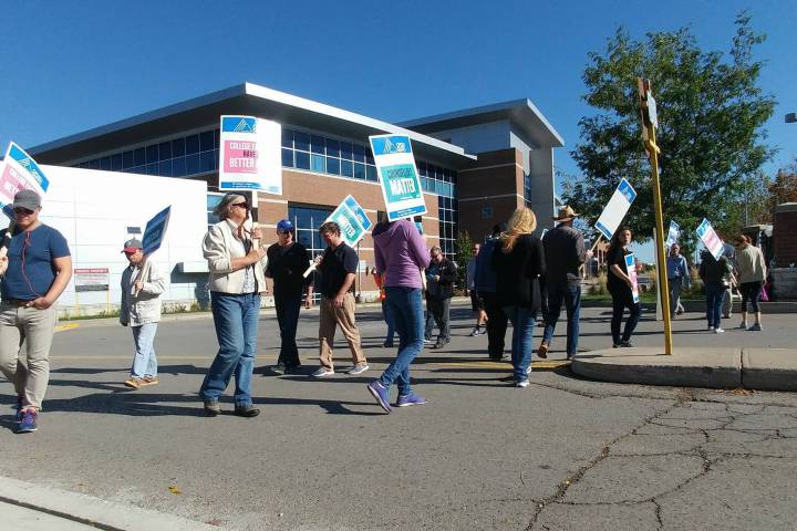 Faculty at Fanshawe College walk the picket line at the entrance in front of T building on Oxford St. E.