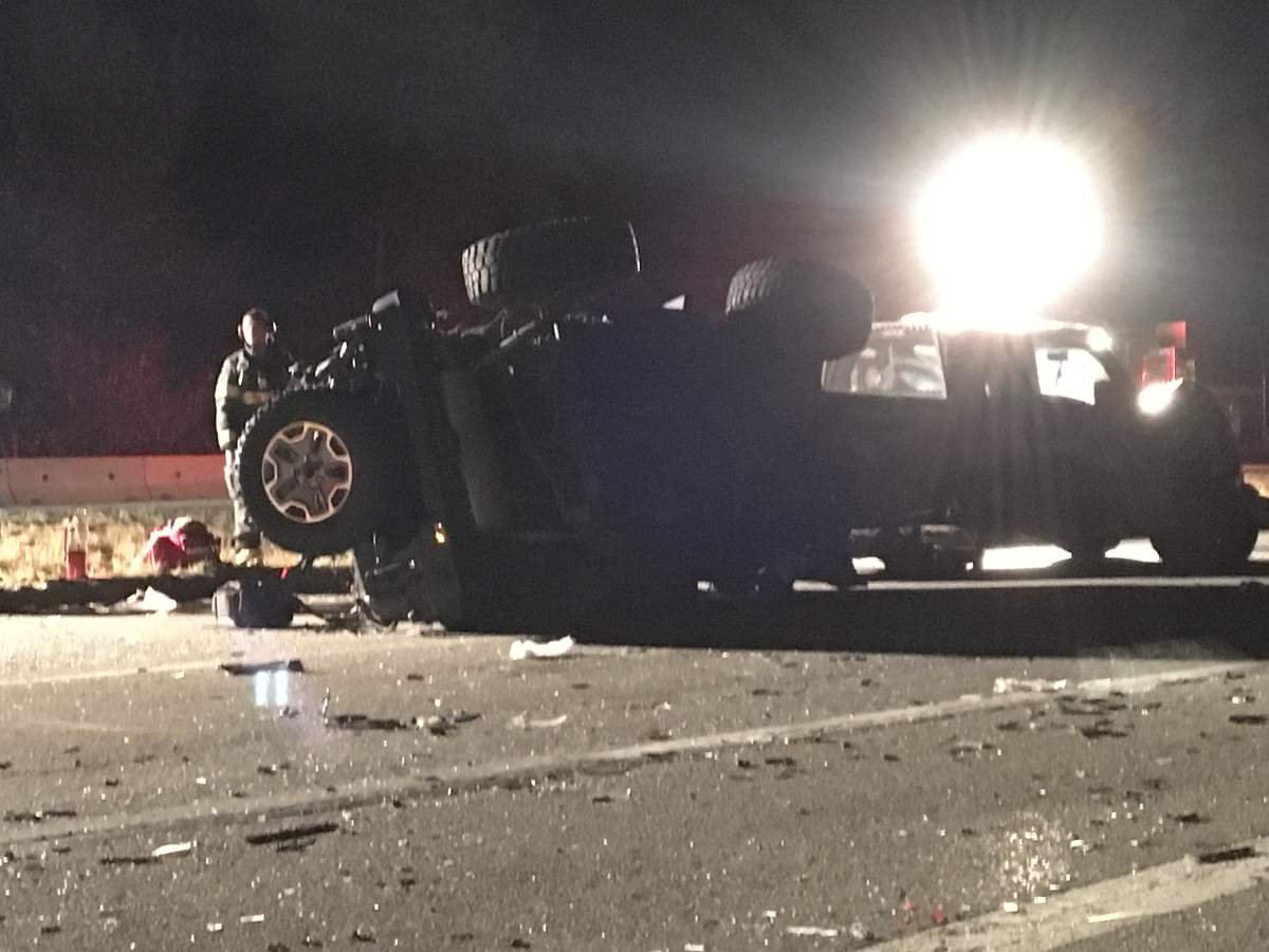Okanagan Connector eastbound to stay closed until between midnight and 2 a.m. following serious crash - image