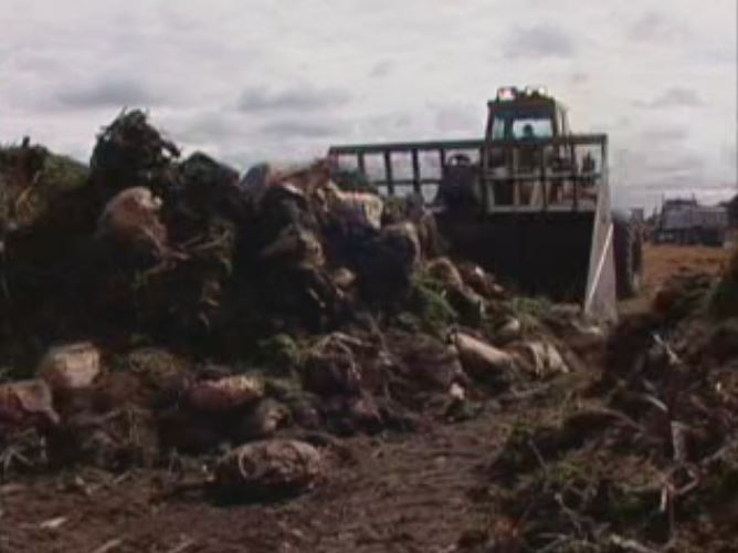 Tipping fees are increasing at the Kelowna landfill effective January 1st 2018.