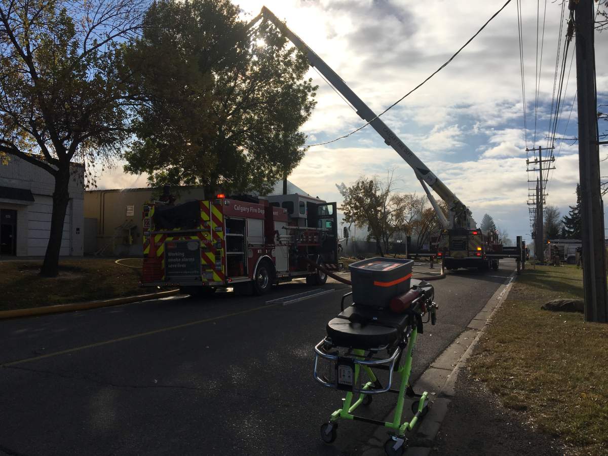 Calgary firefighters respond to blaze at Rachid’s Auto - image