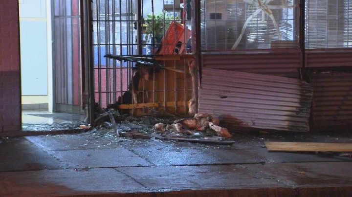 The SPVM arson squad is invetigating a suspicious fire in a storage warehouse on Pontgravé Street. Sunday, Oct. 29, 2017.