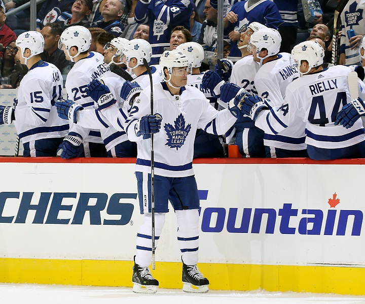 The Toronto Maple Leafs have a chance to become the NHL's No. 1 team on Saturday night.